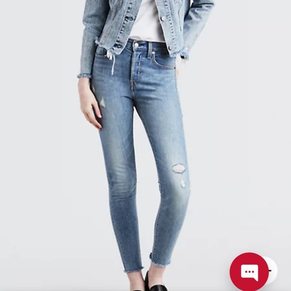 Levi's wedgie skinny size 26 sold out!! - Picture 1 of 7